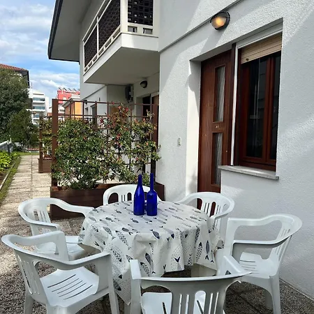 Lignano With Terrace Линьяно-Саббьядоро